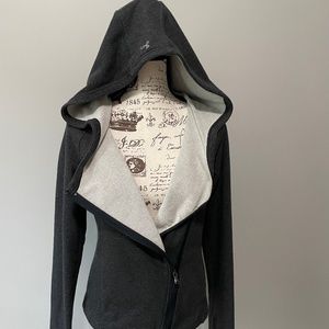 Under Armour Grey Women's Sport Asymmetrical Hoodie Small
